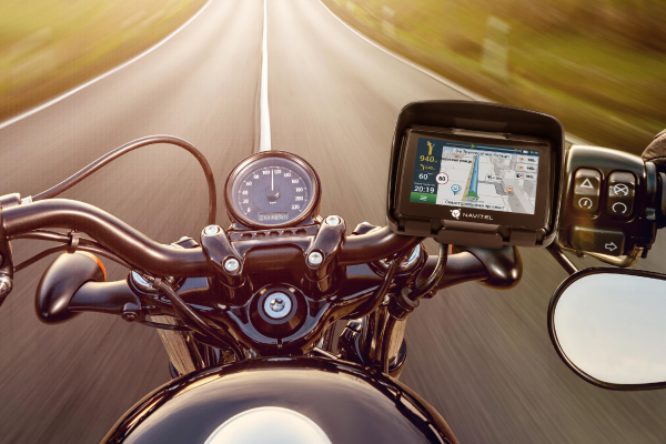 NAVITEL G550 MOTO-1